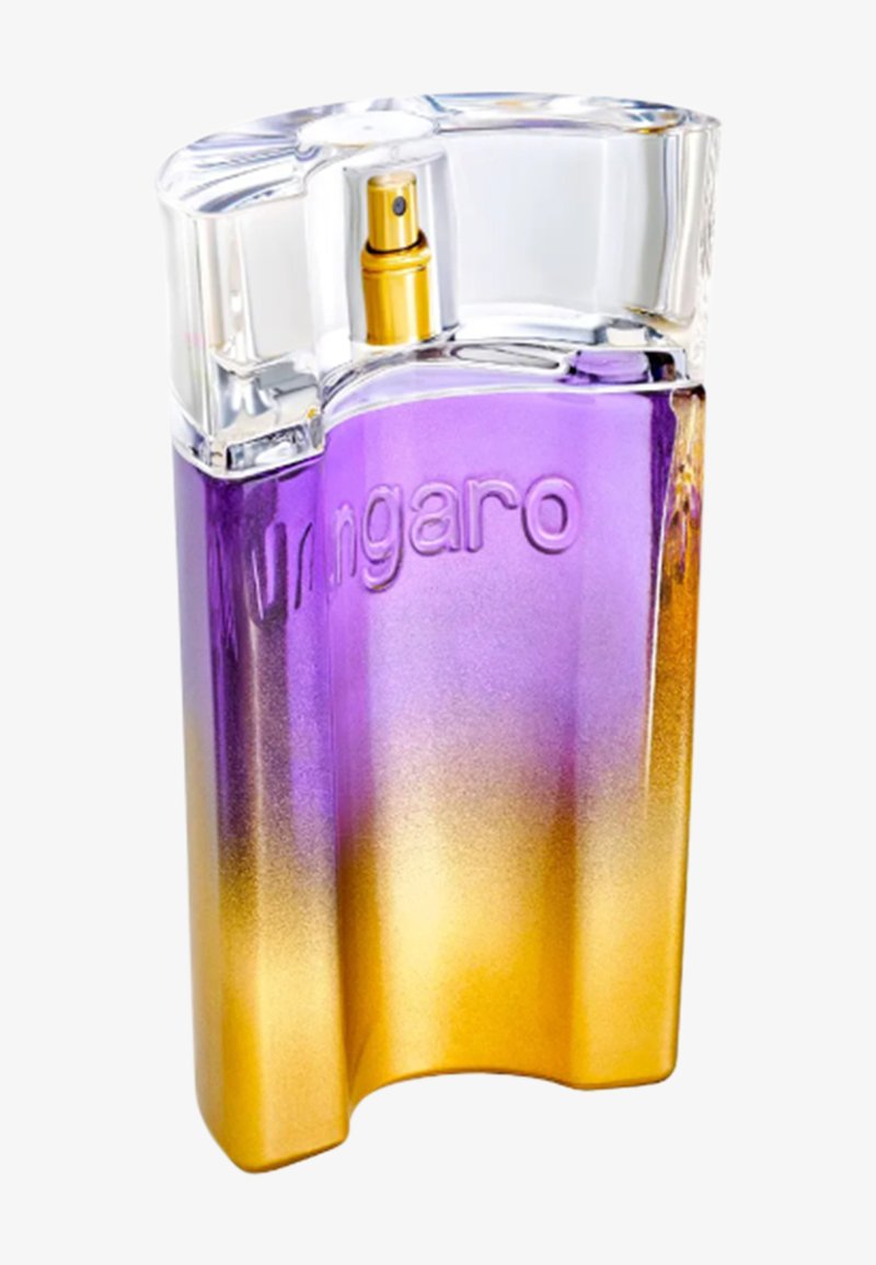 Flacon de parfum rectangulaire en verre dégradé du violet à l'or avec un bouchon ondulé transparent, embossé "Vungaro" sur le devant.