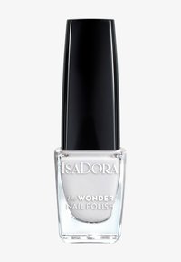 Läpinäkyvä lasinen kynsilakkapullo, jossa musta korkki. Etiketti, jossa lukee valkoisella "Isadora The Wonder Nail Polish". Sileä ja kiiltävä pinta.