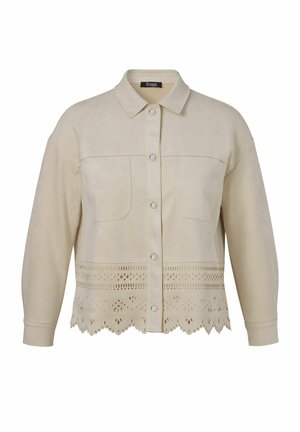 Beige langärmelige Jacke mit Knopfleiste, Kragen, zwei Brusttaschen und dekorativen Laser-ausgeschnittenen Mustern am Saum.