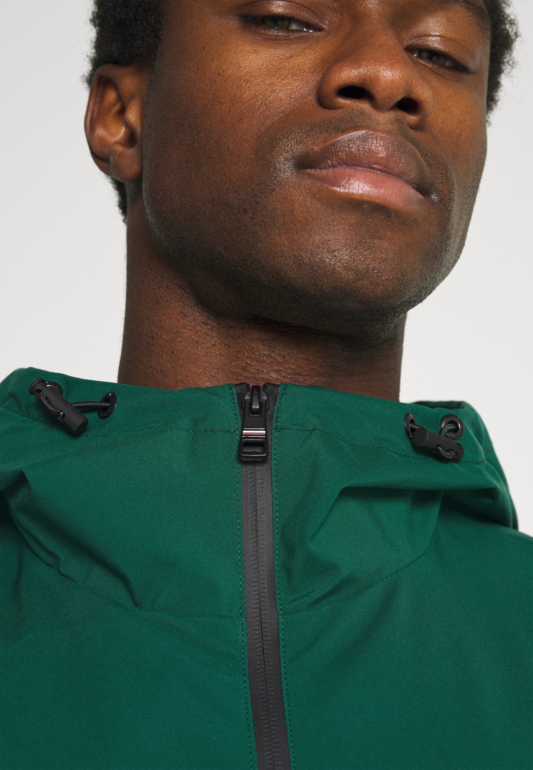 tommy hilfiger green bolsa