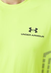 Under Armour VANISH ENERGY GRAPHIC - Basic T-shirt - high vis yellow / castlerock / castlerock