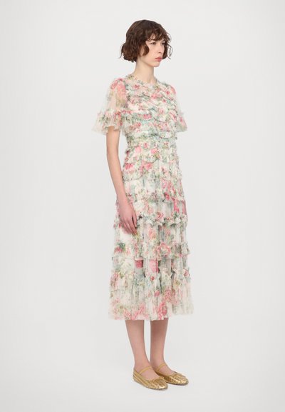 Needle & Thread FLORAL ROMANCE ROUND NECK BALLERINA DRESS - Festklänning - moonshine