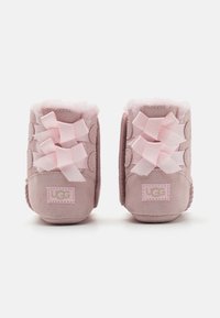 UGG BAILEY - Spedbarnsko - seashell pink