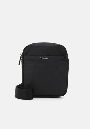 URBAN REPREVE REPORTER - Borsa a tracolla - black