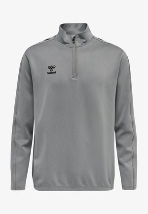 Grå langærmet pullover med en kvart lynlås, der har et sort logo og sidestriber. Lavet af glat, letvægtsstof.