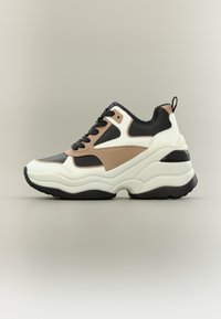 Wybrany, white/black