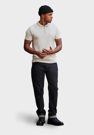 Poloshirts - cream