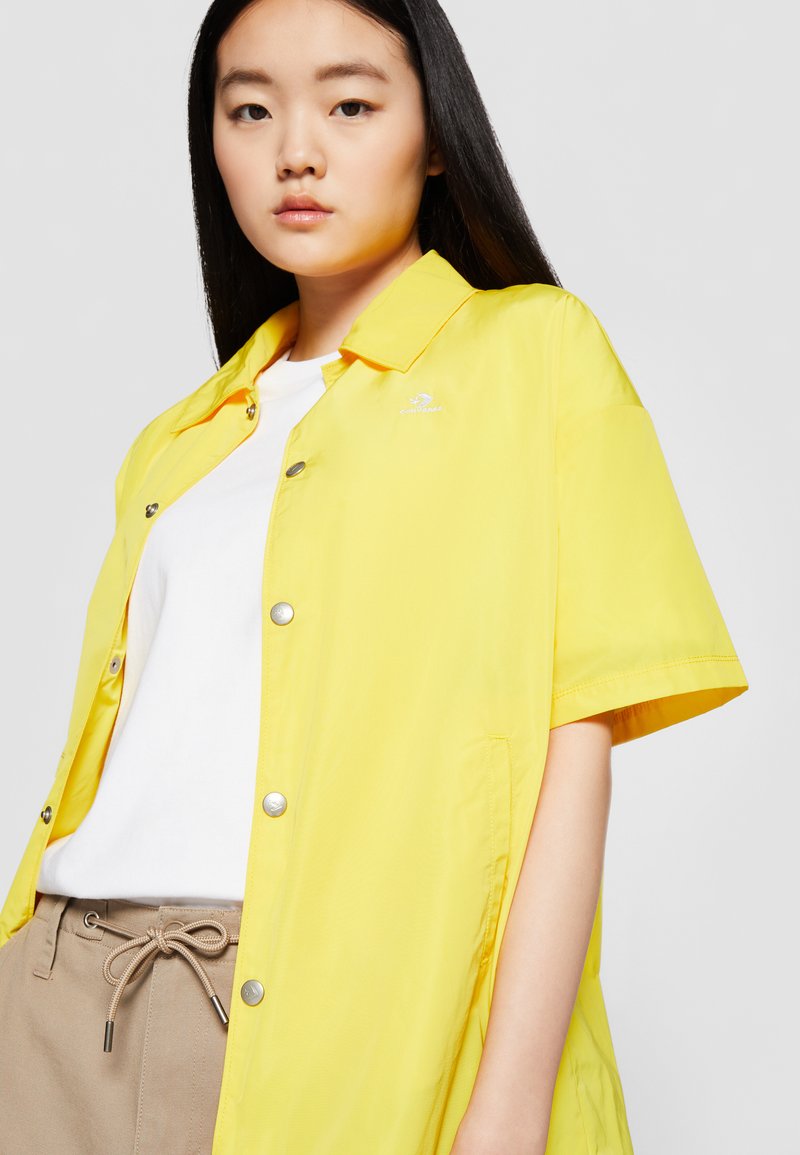 Converse ANDOVER TWILL DRESS - Vestito casual - golden wren/giallo