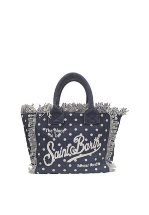 Borsa a tracolla blu navy con pois, bordi sfilacciati, manici corti e testo bianco che recita "The place to be Saint Barth Summer Paradise."