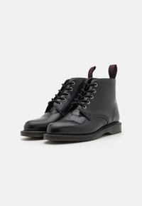 Dr. Martens Kotníková obuv - black
