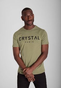 CRYSTAL PARIS CLASSIC - Triko s potiskem - olive
