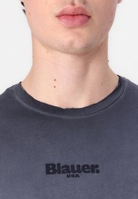 Blauer EDGERLY - Marškinėliai su spaudiniu - blu