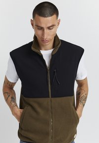 Blend BHSWEAT VEST - Väst - coffee liqueúr