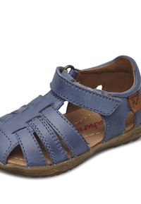 Modré kožené sandály s otevřenou špičkou, nastavitelným páskem a tkaným svrškem. Texturovaná podrážka a hnědý interiér. Obsahují malou akcentaci loga.