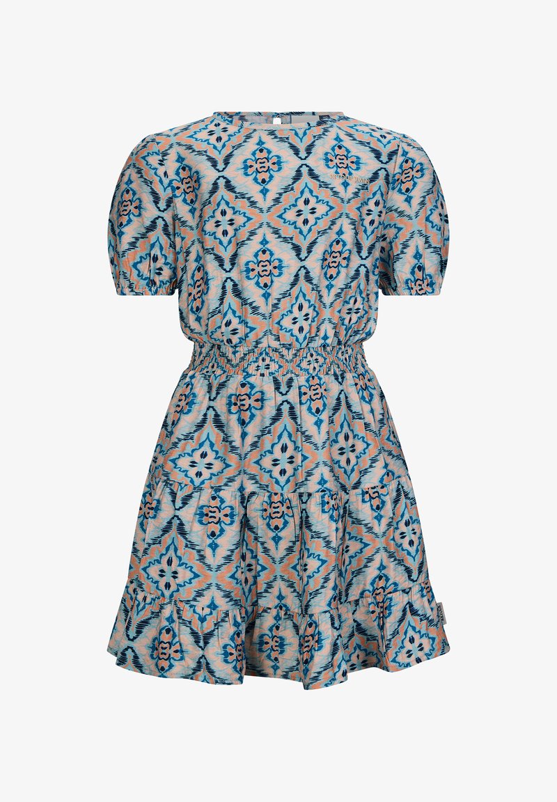 Bedrucktes Kleid in Hellblau und Koralle mit kurzen Puffärmeln, gerafftem Taillenbund und einem gestuften Rock, der florale und geometrische Muster aufweist.