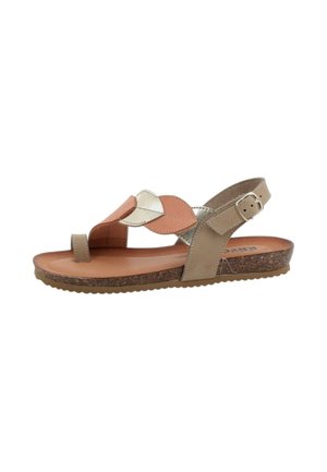 Sandalo piatto beige con suola in sughero, cinturino regolabile alla caviglia e cinturini decorativi a forma di foglia color cuoio e crema sul collo del piede.