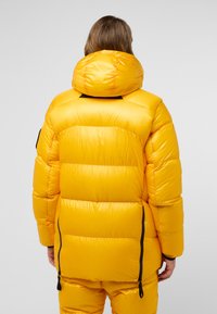 Jack Wolfskin UNISEX - Piumino - fresh orange
