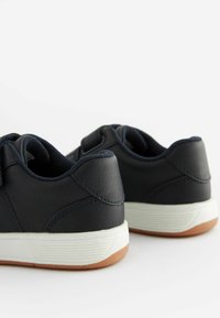 Next STANDARD FIT - Tarrakengät - navy blue