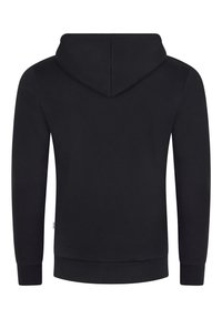 Zwarte hoodie van soepel materiaal, met een capuchon met trekkoord, lange mouwen en ribgebreide manchetten en zoom. Strak, minimalistisch ontwerp.