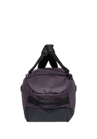 Borsa a sacco viola e nera realizzata in tessuto resistente. Dotata di manici superiori, spallacci regolabili e una tasca anteriore con zip.
