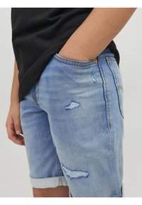 Jack & Jones Junior JJIRICK JJIORIGINAL - Džínové kraťasy - blue denim