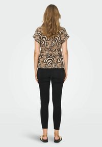ONLY MATERNITY À MANCHES COURTES - Overhemdblouse - brush