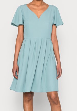 Koktejlové šaty / šaty na párty - light blue