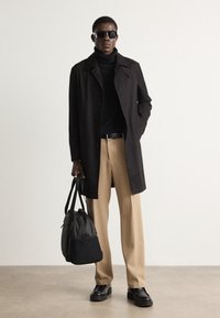BOSS CLARK - Lietpaltis - black