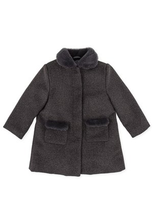 Manteau en laine gris foncé avec manches longues, col en fourrure et deux poches avant bordées de fourrure assortie.