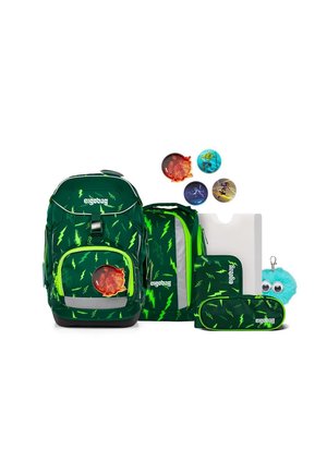 Green ergobag backpack, lunch bag, pencil case, folder, blue fuzzy keychain, and four colorful round badges with superhero designs.