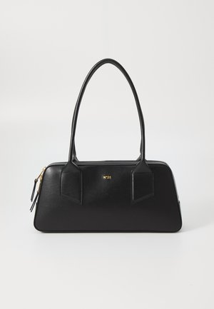 N°21 BAULETTO MIDI VITELLO - Rokassoma - black