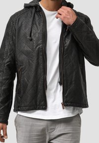 INDICODE JEANS Bunda z umělé kůže - black