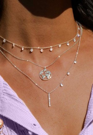 Singularu, MYA - Collier - plata color