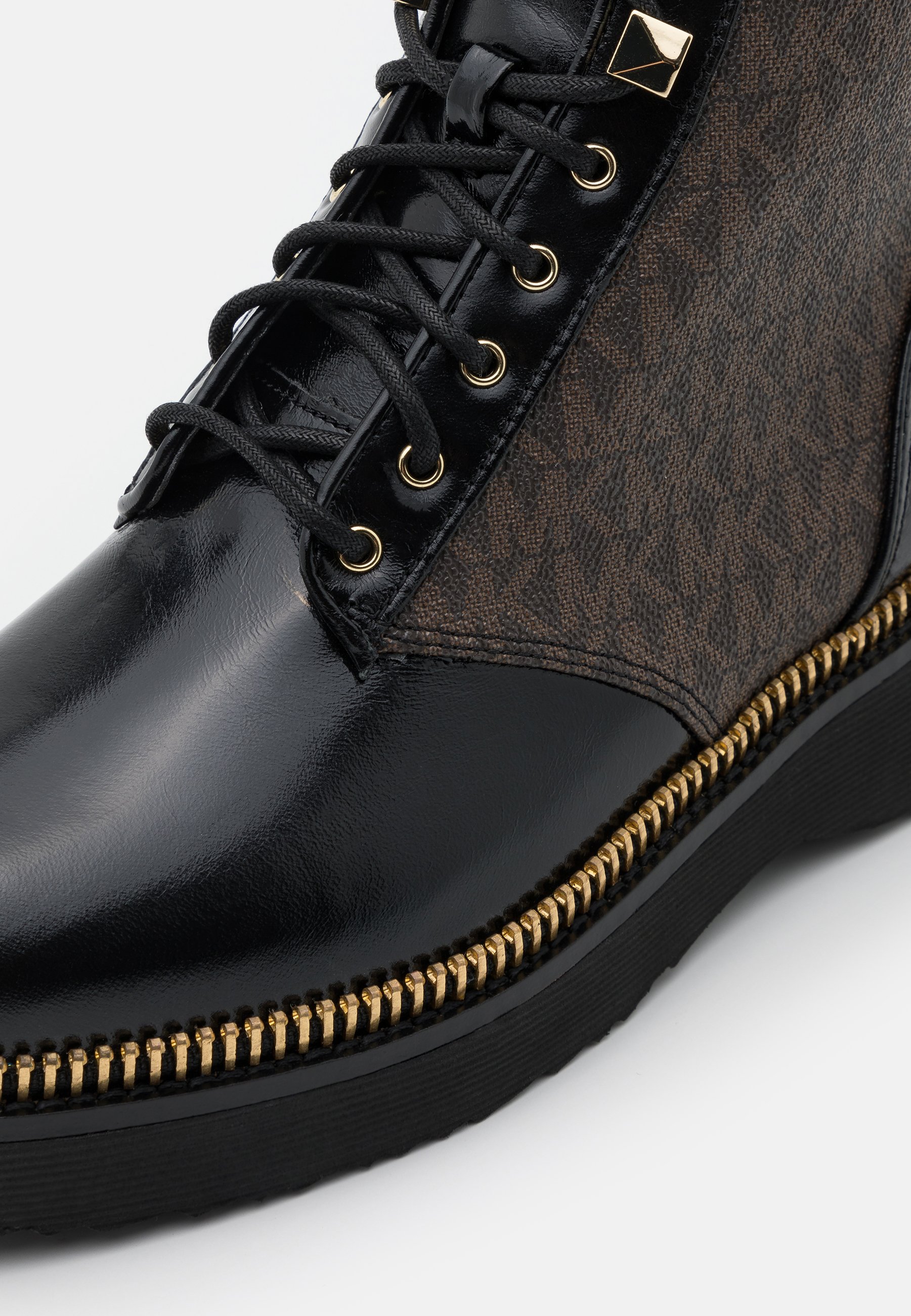 michael kors haskell