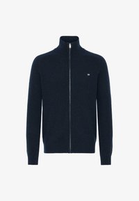 Unselected, sky captain