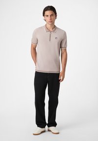 Fila APPAREL LUCINO REGULAR - Polo - taupe/gray melange