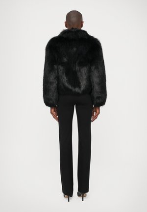 Pořadí 6: Et Ochs - YATES COMBO JACKET - Zimní bunda