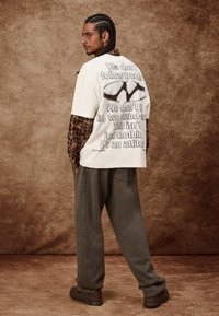 Bershka SHORT SLEEVE - Majica kratkih rukava s printom - white