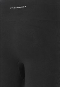 Endurance MAIDON - Shorts -  black
