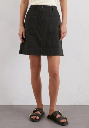 A-line skirt - black