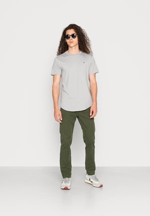 CURVED HEM 7 Pack - Jednoduché triko - white/blue/green|black/orange/light blue/bordeaux