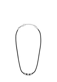 Collar de cuero negro con cuentas cilíndricas metálicas en plata y negro. Presenta un cierre de plata y una cadena ajustable para el largo.