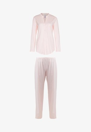Lichtroze katoenen pyjama-set met een long-sleeve knoopshirt en broek met elastische taille, beide met een zachte, gladde textuur.