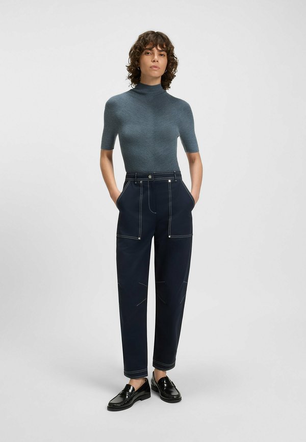 FALERI - Basic T-shirt4