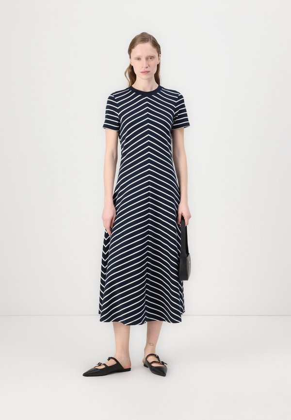 MODERN MIDI DRESS - Jersey dress3