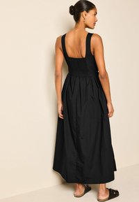 Next SUMMER - REGULAR FIT - Velika haljina - black