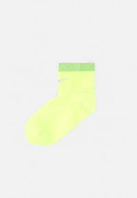 Não selecionado, volt/reflective silver
