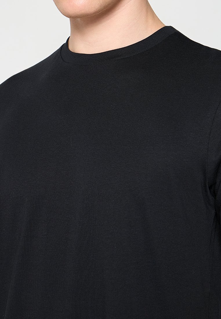 T-Shirt basic