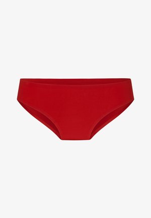 Rood bikinibroekje met lage taille, gladde stof en naadloze randen, weergegeven tegen een witte achtergrond.