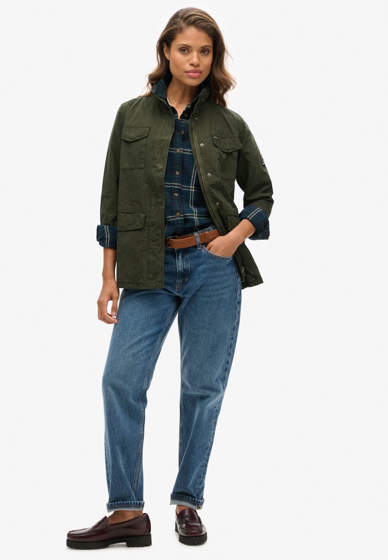 Superdry & Co Lichte jas olijfgroen Superdry & Co Lichte jas olijfgroen